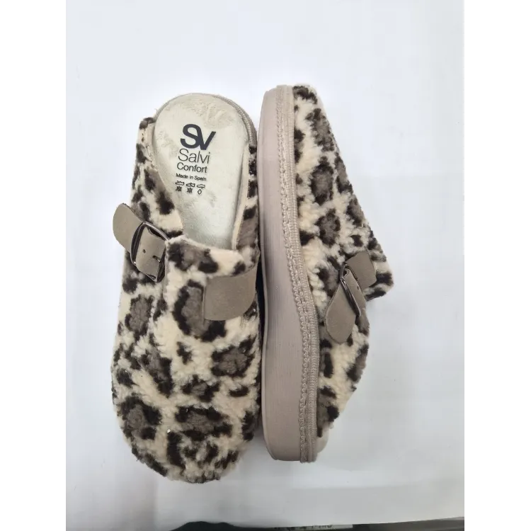 Zapatilla Salvi hebilla leo