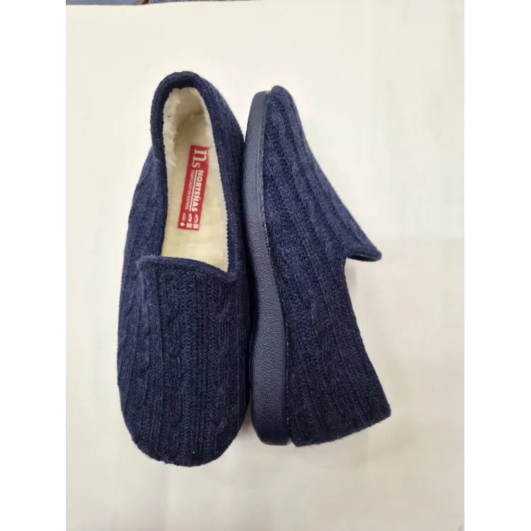 Zapatilla de lana cerrada Nortenas