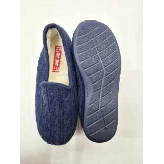 Zapatilla de lana cerrada Nortenas
